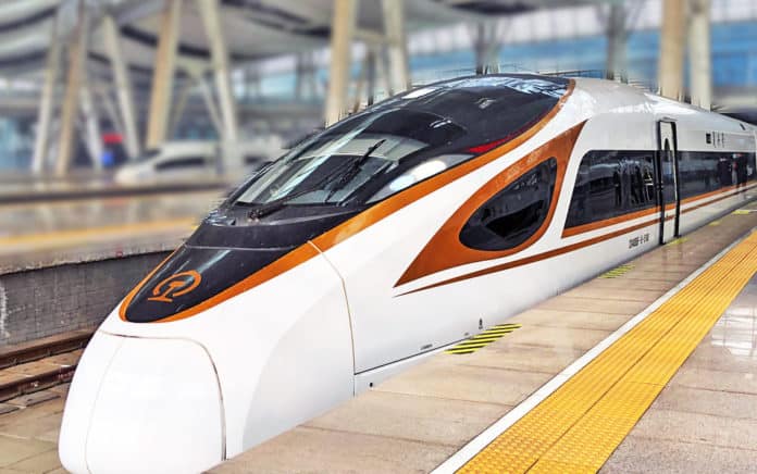 CR400BF–B driverless high-speed train