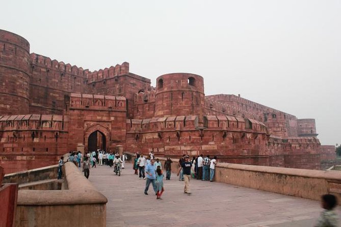 1-Night Private Tour to The Taj Mahal and Agra from Jaipur by Car - What Makes This Tour Stand Out?