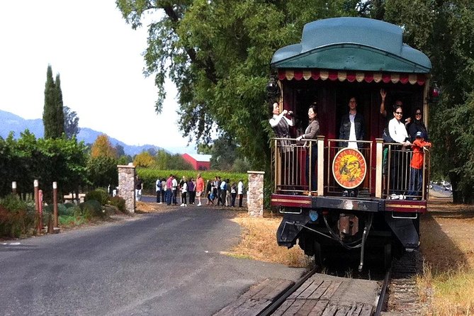 Napa Valley Wine Train Tour Glamorous Dining Experience - What Does the Price Cover?