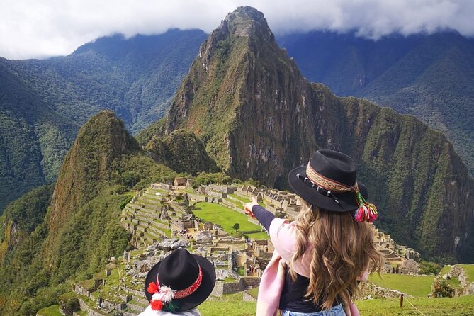 2-Day Machu Picchu Tour by Expedition Train or Voyager Train - Introduction