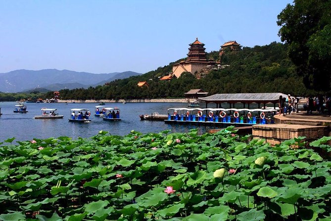 2-Day Private Beijing Highlights Tour from Qingdao by Bullet Train - Day 2: The Great Wall and the Summer Palace