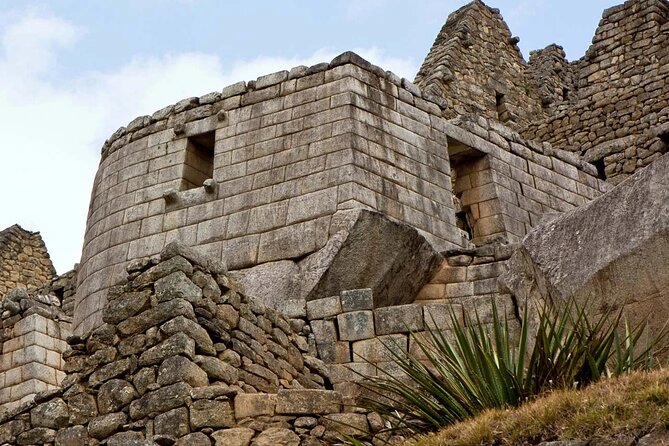 2 Days 1 Night in Machu Picchu with Tourist Train and Entrance - The Cost and Its Value