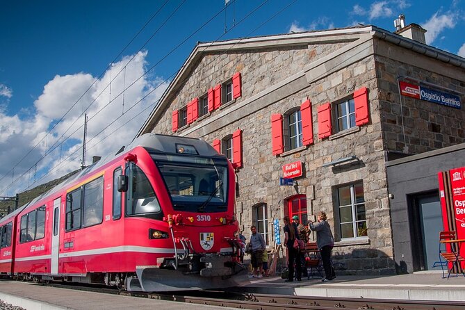 Bernina Red Train Experience by train from Lecco - Varenna - The Scenic Highlights: What You’ll See