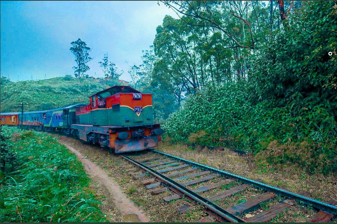 Colombo to Badulla train ride on (Train No: 1015 "Udarata Menike") - Authentic Traveler Insights