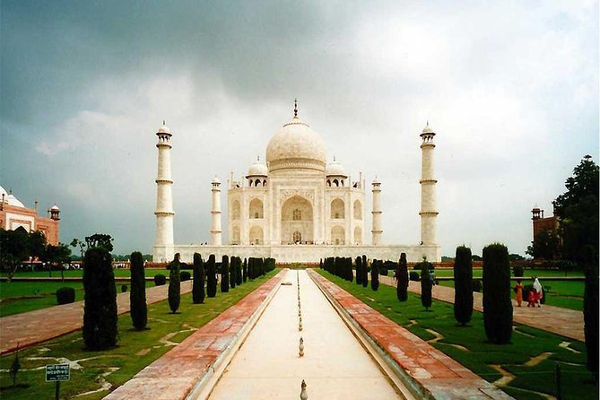 From Delhi - Taj Mahal Agra Tour by Gatimaan Express well-planned - Detailed Tour Breakdown