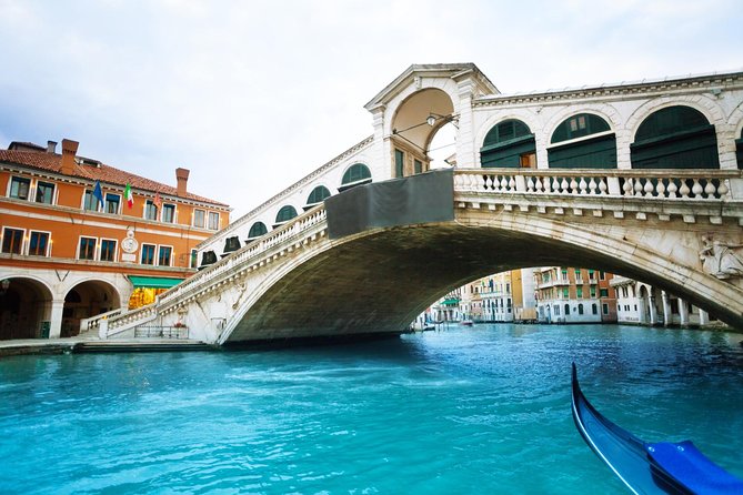High-Speed train Rome to Venice: Day trip & Happy Hour - Arriving in Venice: From Santa Lucia to the City