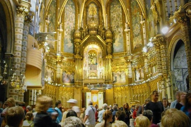 Marvellous Montserrat Private Day Tour : Train & Cable-car tickets Included - Exploring Montserrat’s Sacred Monastery