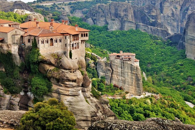 METEORA - 2 Days from Athens Everyday with 2 Guided tours & Hotel - Day 1: The Sunset Tour — Approaching Meteora’s Mystique