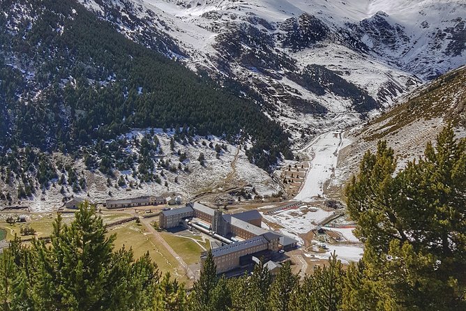 Mountain Train & Nuria Hike Pyrenees - From Queralbs to Nuria: The Scenic Hike