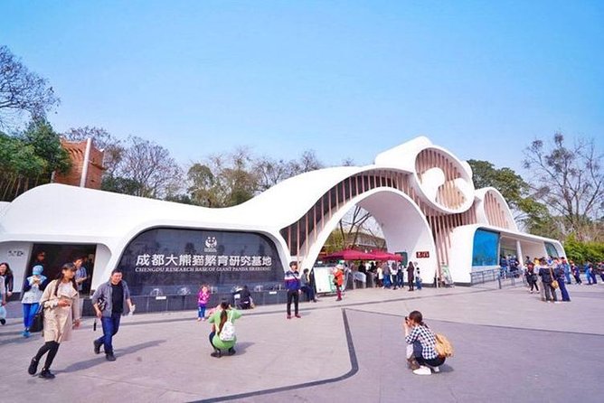 Private Chengdu Panda Breeding Center Day Trip With From Xi'an By Bullet Train - What Makes This Tour Value-Driven?