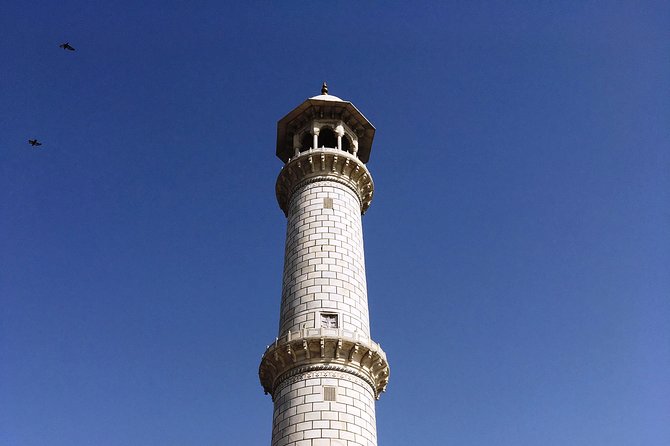 Private Full Day Taj Mahal Tour From Delhi by High Speed Gatiman Express Train - What Travelers Say