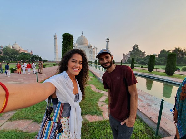 Same Day Taj Mahal And Agra Fort Tour By Super Fast Train From Delhi - The Stops and Highlights
