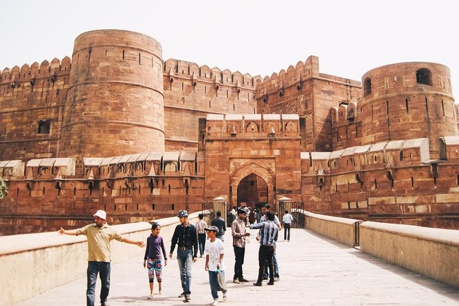 Taj Mahal & Agra Day Tour by Train from Delhi with 5* Hotel Lunch - Who Should Consider This Tour?