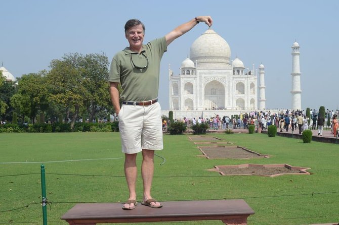 Taj Mahal by Superfast Train Gatimaan Express - The Reviews We Love