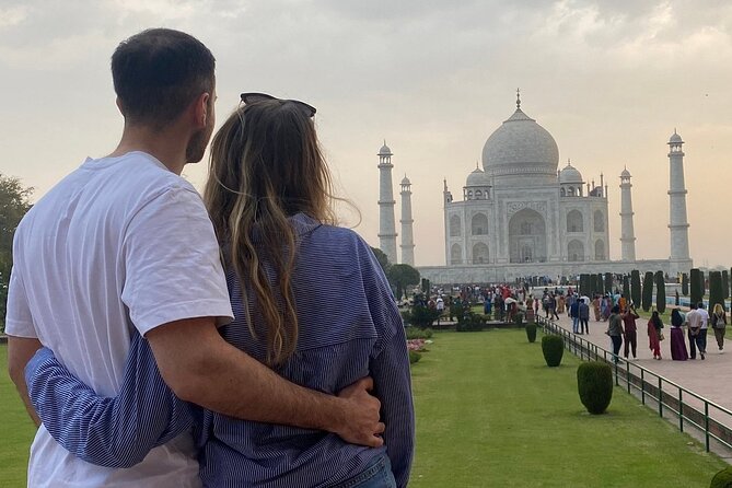 Taj Mahal Day Tour from Delhi by Superfast Train - All Inclusive - Practical Details: What You Need to Know