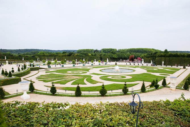 Versailles Château and Gardens Walking Tour from Paris by Train - What You Might Miss and Consider