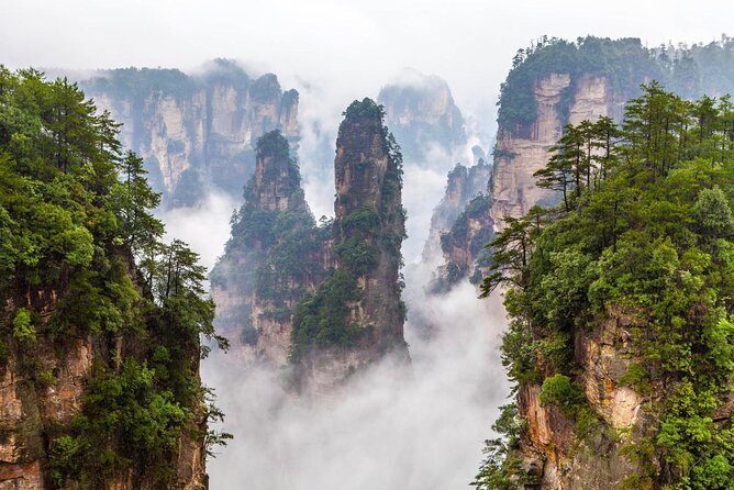 3-Day Private Tour to Zhangjiajie from Guangzhou by Round-way Bullet Train - Key Points
