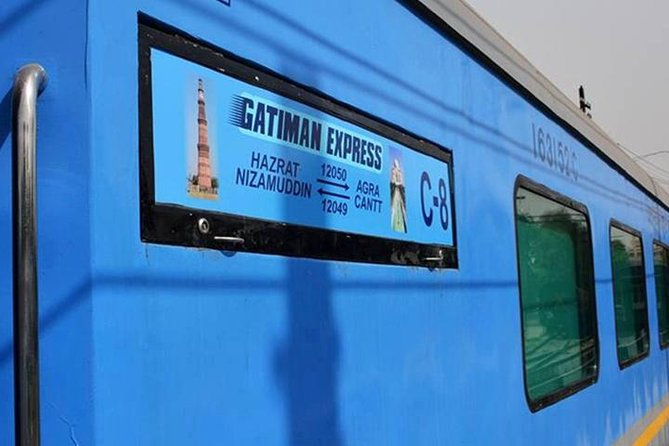 1 Day Taj Mahal Tour & Agra Fort by Gatimaan Express From Delhi - FAQ