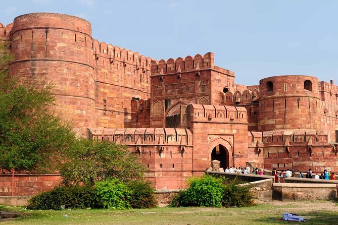 1 Day Trip To Agra From Delhi by Supper Fast Train - Key Points