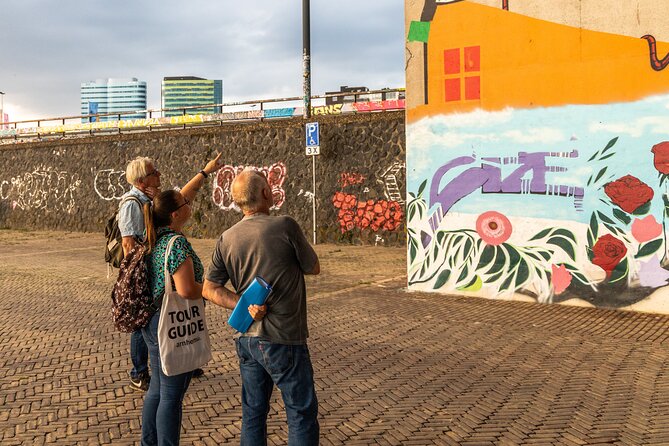 1,5 hour private guided Mural Street Art tour in Arnhem - FAQ