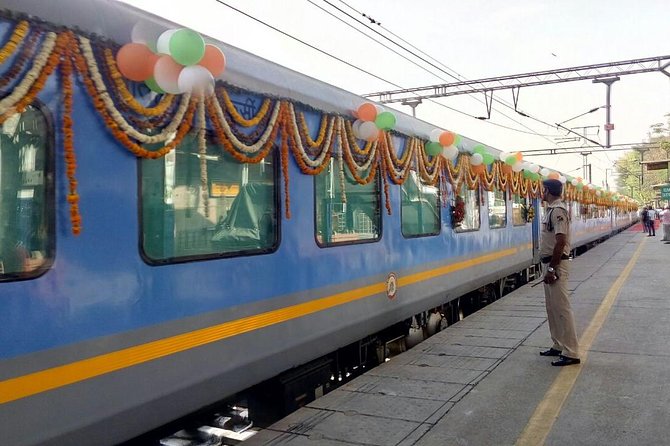 4 Day Golden Triangle Tour with Train Ride Experience - FAQ