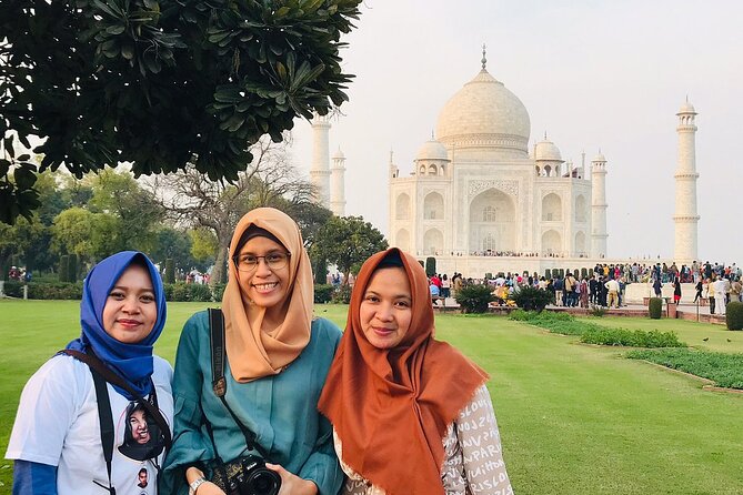 Agra Overnight Tour Package From Delhi - Authentic Experiences Highlighted by Reviewers