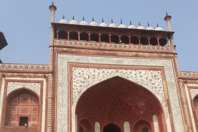 Agra TajMahal Tour by Gatiman Exp. Train - Comfort, Convenience, and Value