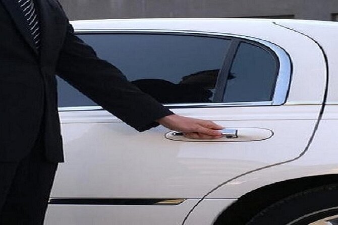 Ho Chi Minh Airport Arrival Or Departure Private Car Transfers - What to Expect on the Day