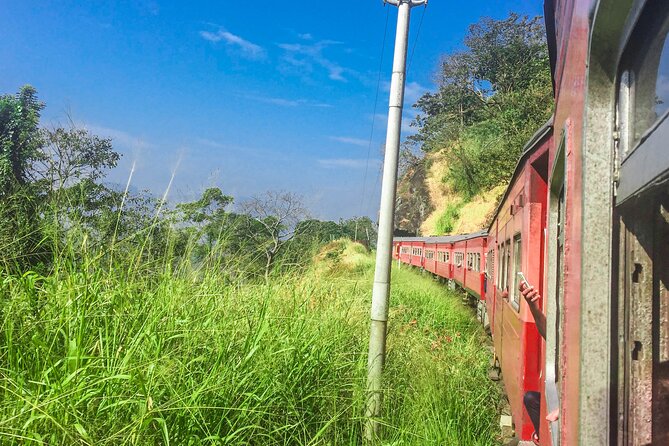Kandy to Ella train ride on (Train No: 1015 "Udarata Menike") - Practical Tips for Travelers