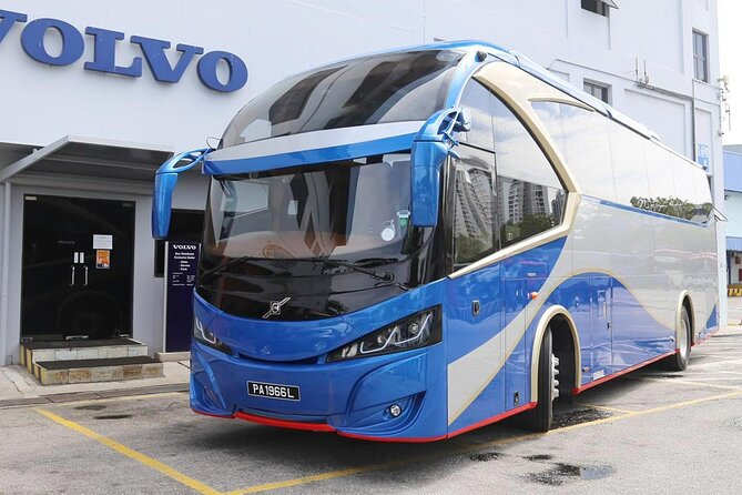 LUXURY VIP bus: Kuala Lumpur (KL) guided day tour from Singapore - The Practicalities: Transportation, Pricing, and Group Size