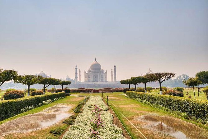 Private Day Tour of Taj Mahal and Agra Fort By Super fast train - The Itinerary Breakdown