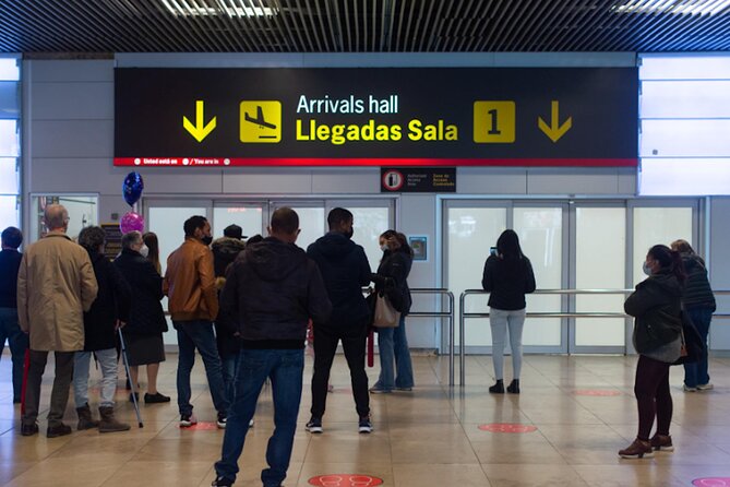 Private transportation from Atocha train station to Madrid - Who will benefit most?