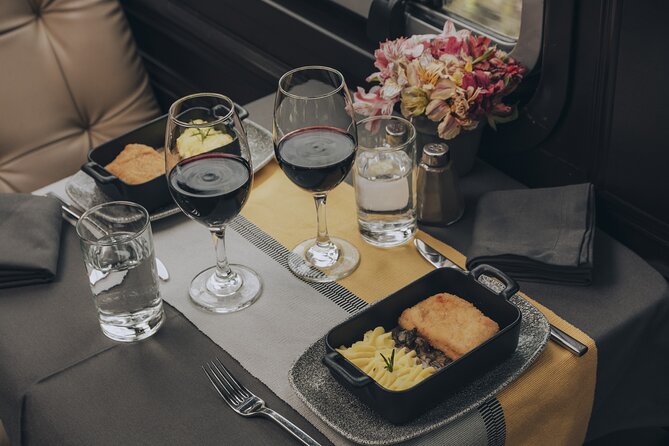 The First Class Machu Picchu Train by Inca Rail - Possible Drawbacks and Things to Consider