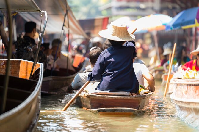 Train & Floating Market Food Adventure + Scenic train ride - FAQ