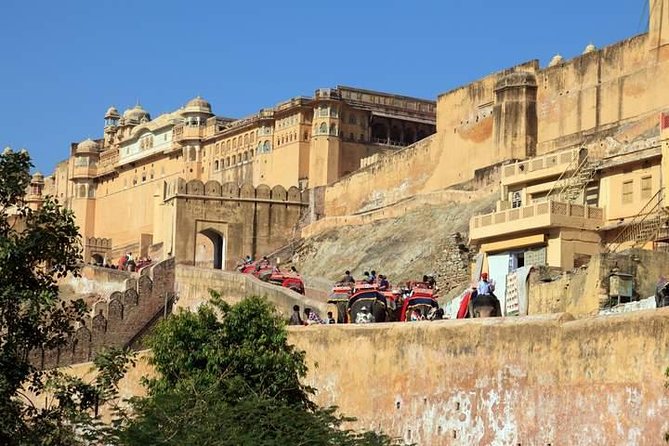 2-Day Private Tour to Jai Mandir and Jaipur from Delhi by Train - Who Would Benefit Most?