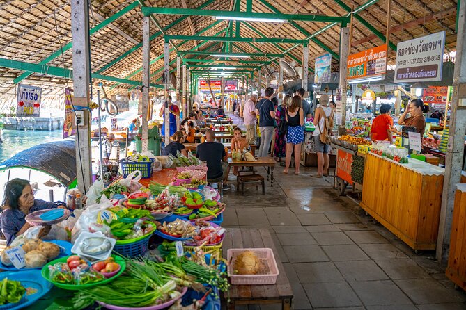 Amphawa Floating & Maeklong Railway Train Market Private Tour - FAQs