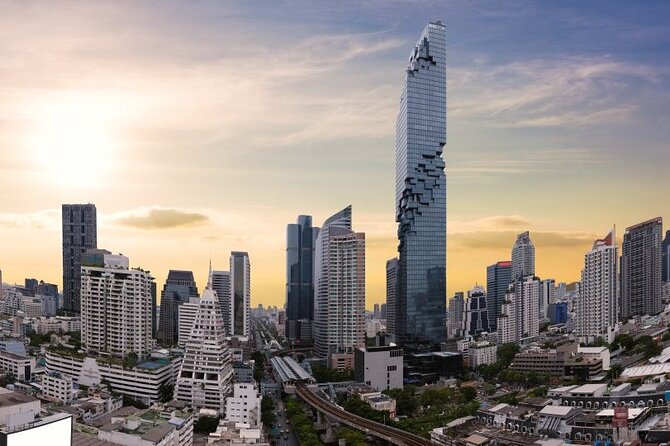 Bangkok Damnoen Saduak, Train Market, Mahanakhon Skywalk - FAQ