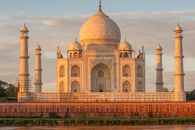 From Delhi: Same Day Agra Tour by Gatimaan Express - FAQ