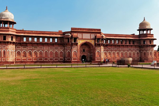 From Delhi - Taj Mahal Agra Tour by Gatimaan Express well-planned - The Sum Up