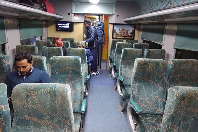 Full day Taj mahal & Red fort tour by Gatimaan Train from Delhi - Who Should Consider This Tour?