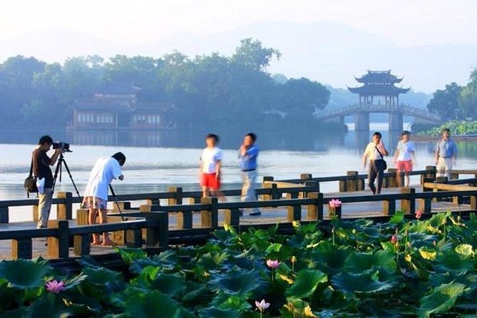 Hangzhou Private Day Tour from Nanjing by Bullet Train with Drop-off Option - Who Is This Tour Best For?
