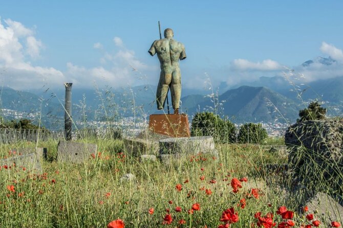 Pompeii & Naples Tour from Rome by Train, Includes Lunch - Afternoon in Naples: A Quick Glimpse