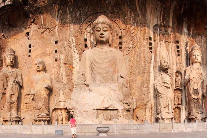 Private Tour: Longmen Grottoes Day Tour from Xi'an to Luoyang via High Speed Train - Visiting the Longmen Grottoes: An Artistic Marvel