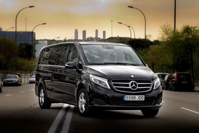 Private Transfer Granada to Granada Train Station by Luxury van - Detailed Itinerary Breakdown