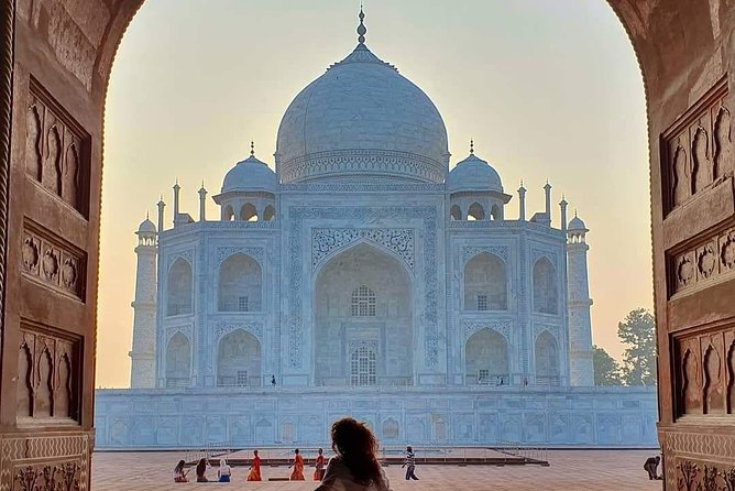 Same Day Taj Mahal And Agra Fort Tour By Super Fast Train From Delhi - Who Is This Tour Best For?