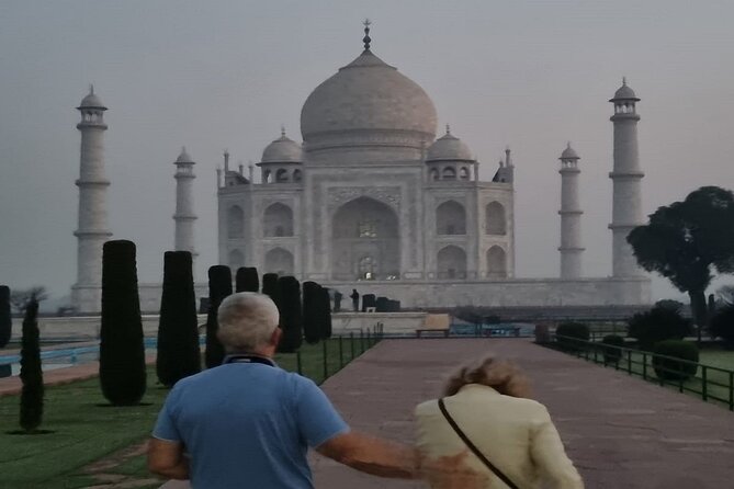 Same Day Taj Mahal Tour by Gatiman Express Train - The Sum Up