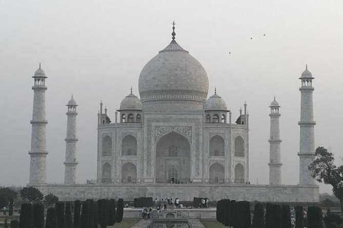Taj Mahal Day trip by Train - FAQ