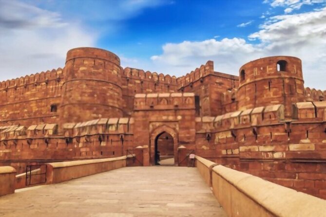 Taj Mahal from Delhi by Gatimaan Express - Trip with 5-Star Lunch - Considerations for Travelers