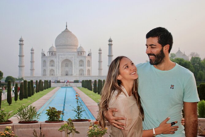 Taj Mahal Tour with High-Speed Train Experience - All Inclusive - Exploring Agra Fort: Mughal Grandeur