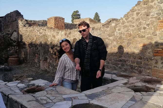 The charm of Pompeii and Herculaneum.Private Tour with Official Guide - The Experience of a Guide: Why It Matters